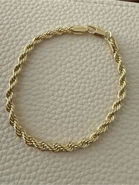 18K Gold Filled Classic Rope Chain Bracelet - Women *NEW
